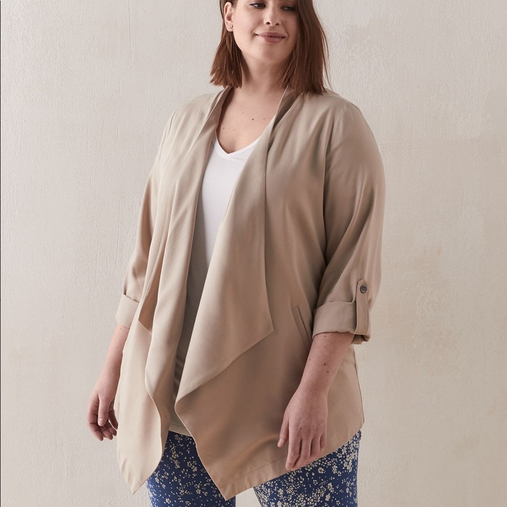 Pennington’s In Every Story Solid Colour Waterfall Jacket
